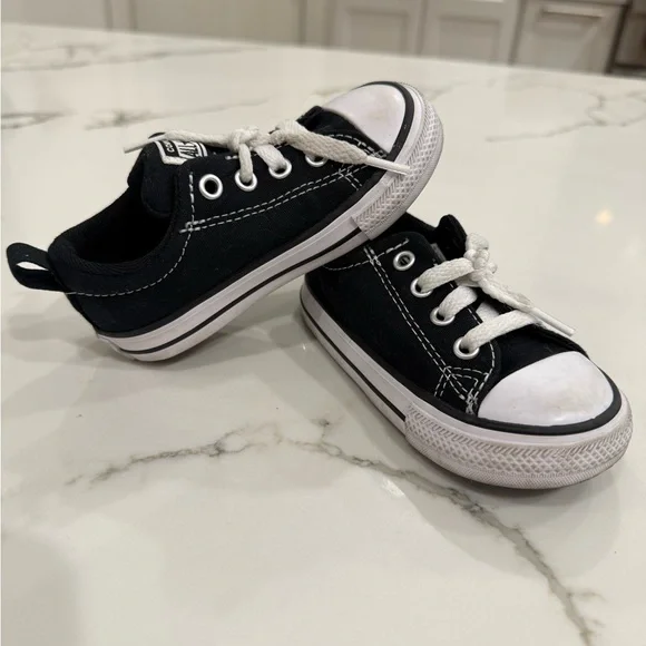 Kids Black Converse Sneakers - Picture 1 of 6